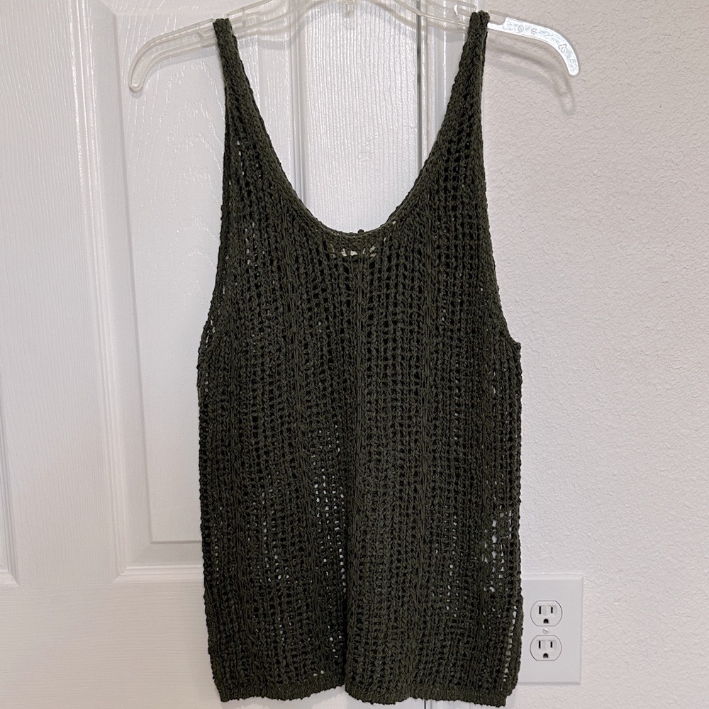 Hollister Women's Army green Knit Tank Top